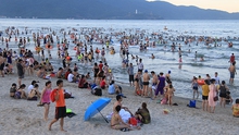 Đà Nẵng khuyến cáo du khách hạn chế tắm biển vì gây nổi mẩn ngứa