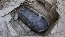 Ai Cập: Chuẩn bị cho mở ngôi mộ bằng đá granite đen khổng lồ mới được tìm thấy