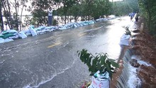 Nước trên các sông dâng cao làm ngập lụt nghiêm trọng nhiều nơi ở Thanh Hóa