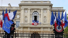 Bộ Ngoại giao Pháp bị phạt 450.000 euro do có ít phụ nữ ở các chức vụ quan trọng