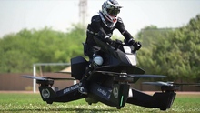 VIDEO: Xem cảnh sát Dubai cưỡi mô tô bay đầu tiên trên thế giới