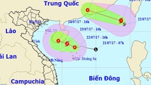 CẬP NHẬT: Bão số 3 và áp thấp nhiệt đới hoành hành trên Biển Đông