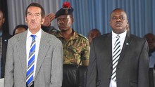 Tổng thống Botswana từ chức