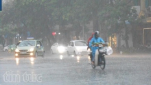Thời tiết đêm 20, ngày 21/5: Hà Nội 36 độ C, Bắc Bộ, Nam Bộ đều có mưa rào và dông vài nơi