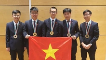 Việt Nam giành 2 Huy chương Vàng Olympic Vật lý 2018