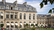 Cảnh sát Pháp bắt giữ kẻ tình nghi lên kế hoạch tấn công Cung điện Elysee