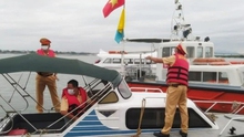 Vụ chìm ca nô khu vực biển Cửa Đại: Cảnh sát đường thủy tập trung tìm kiếm cứu nạn