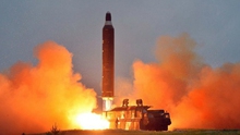 Giới chức Mỹ: Triều Tiên đã thử nghiệm tên lửa đạn đạo xuyên lục địa thế hệ mới