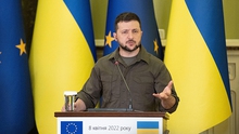 Tổng thống V.Zelensky: Ukraine không muốn đánh mất cơ hội về một giải pháp ngoại giao
