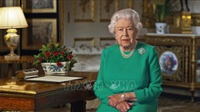 Nữ hoàng Anh ‘lẻ bóng’ đón sinh nhật lần thứ 95