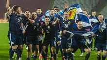 Bóng đá hôm nay 13/11: Scotland giành vé dự EURO 2021. Rakitic tiết lộ mối quan hệ Messi với Griezmann
