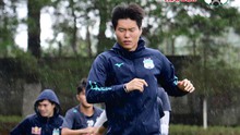 Trung vệ Hàn Quốc giải thích lý do gia hạn với HAGL