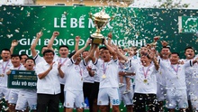 FC Mobifone đăng quang giải hạng Nhì ‘phủi’