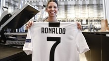 Fan Juve đổ xô đi mua áo đấu Ronaldo, háo hức chờ ngày ra mắt vào thứ Hai tới