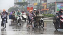 Không khí lạnh gây mưa vừa, mưa to và dông ở các tỉnh Bắc và Trung Trung Bộ