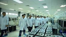 Phái đoàn cấp cao của Triều Tiên đến thăm tổ hợp nghiên cứu, sản xuất của Viettel