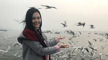 XEM VIDEO: Đầu Xuân, Lương Nguyệt Anh ăn chay 'tìm về chốn thiêng'