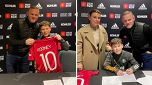 MU ký hợp đồng với con trai Rooney
