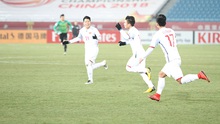 CHÙM ẢNH: Quang Hải ghi bàn đẹp thần sầu, cầu thủ U23 Qatar ngồi im bất động