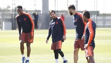 CẬP NHẬT sáng 31/3: Mourinho cho Shaw thêm cơ hội. Barca gây sốc với quyết định về Messi