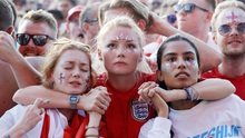 CHÙM ẢNH: Nước mắt của hàng vạn CĐV Anh khi bóng đá không thể về nhà