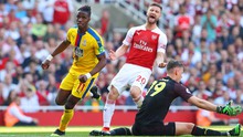 Mustafi mắc lỗi trong cả 3 bàn thua của Arsenal, bị coi là hậu vệ vô dụng nhất lịch sử