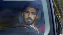 Luis Suarez khóc nức nở khi rời Barca sang Atletico