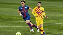 Messi tung cú sút tệ nhất sự nghiệp trước Huesca