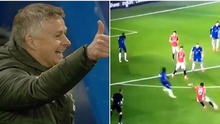 MU: CĐV thích thú với khoảnh khắc Solskjaer bật cười trận Chelsea