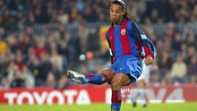 Xem lại pha chuyền bóng đỉnh cao của Ronaldinho 15 năm trước