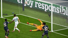 Bernardo Silva gây sốc với pha bỏ lỡ tệ nhất lịch sử Cúp C1