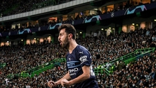 Bernardo Silva lập siêu phẩm, đến CĐV đối thủ cũng phải vỗ tay