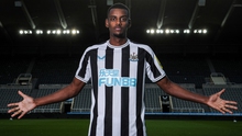 Newcastle chiêu mộ thành công Alexander Isak với giá kỷ lục