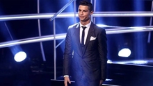 Bóng đá hôm nay 17/10: Ronaldo trở lại gala Quả bóng vàng. Pogba hồi phục chấn thương