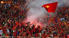 CĐV đốt pháo sáng, Việt Nam sẽ bị phạt thi đấu trên sân không khán giả?