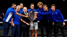 TENNIS ngày 25/9: Federer giúp châu Âu vô địch Laver Cup. Kyrgios lý giải lý do quỳ gối ở trận gặp Federer