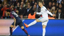 Ronaldo may mắn thoát thẻ đỏ trong trận thắng PSG