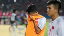 U19 Việt Nam về nước trong đêm, CLB Nam Định kháng án treo sân Thiên Trường