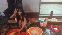 Báo Hàn phát cuồng trước hình ảnh cô gái Việt ngồi rửa bát