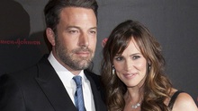 Jennifer Garner nổi giận trước video Ben Affleck vuốt ve người phụ nữ khác