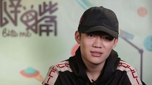 Ca sĩ nổi tiếng Trung Quốc tan tành sự nghiệp vì qua lại với người có gia đình