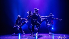 Biên đạo nhảy gốc Việt của BTS hợp tác với Chainsmokers