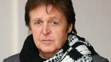 Paul McCartney nhớ lại chuyện The Beatles từ chối biểu diễn cho một nhóm đặc quyền