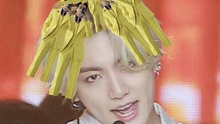 Jungkook BTS bất ngờ nhuộm tóc vàng, và đây có thể là mục đích