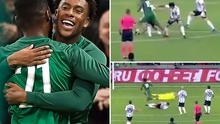 Fan Arsenal phát cuồng khi Iwobi lập cú đúp, 'xâu kim' Mascherano