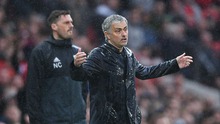 Jose Mourinho: 'M.U xứng đáng thua' Nhiều cầu thủ của tôi như đi dạo trên… cung trăng'