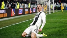 Ronaldo giành danh hiệu Cầu thủ xuất sắc nhất Serie A, lập kỳ tích trong lịch sử bóng đá thế giới