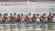Giỗ tổ Hùng Vương – Lễ hội Đền Hùng 2019: Lễ hội bơi chải truyền thống trên sông Lô