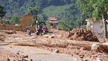 Quảng Trị: Mưa do ảnh hưởng bão số 8 khiến việc cứu trợ gặp khó khăn