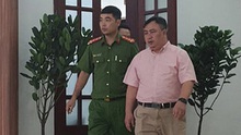 Khởi tố, bắt tạm giam Phó Giám đốc Bệnh viện Mắt TP HCM